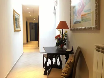 **  Hotel Enza Florence Italy