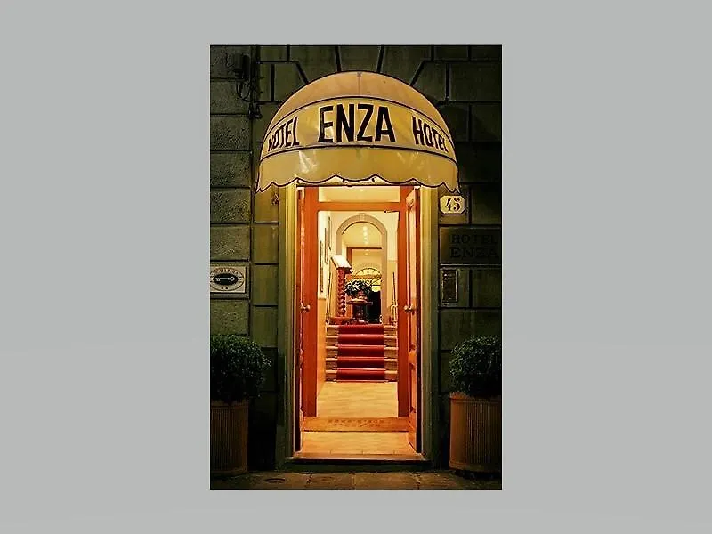 **  Hotel Enza Флоренция Италия