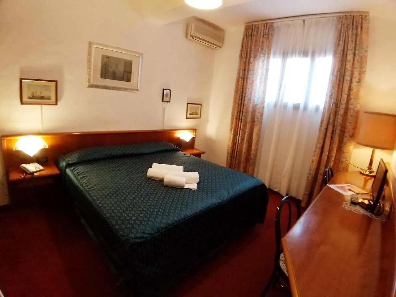 Hotel Enza Firenze Italia